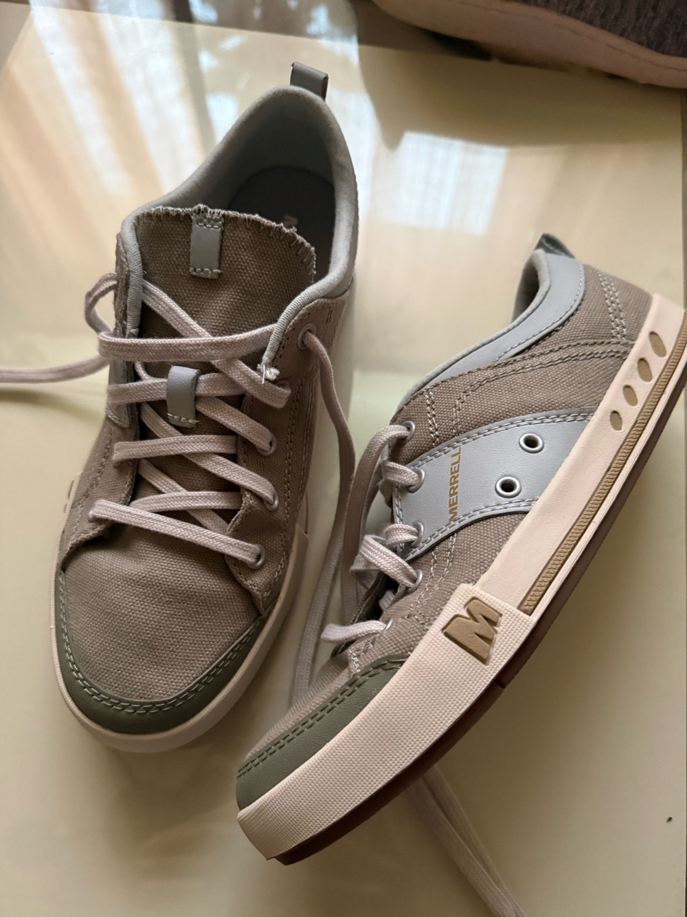 NEW Merrell Canvas Low Top in Putty